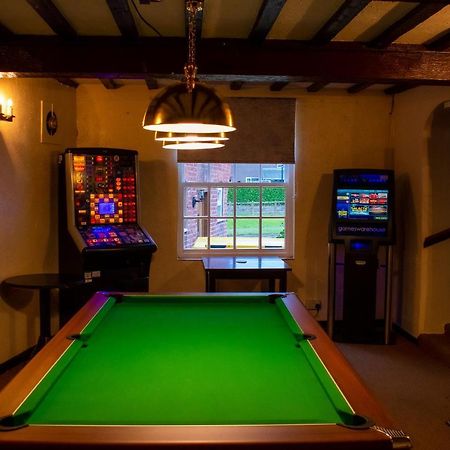 Llansantffraid-ym-Mechain The Lion Hotel المظهر الخارجي الصورة