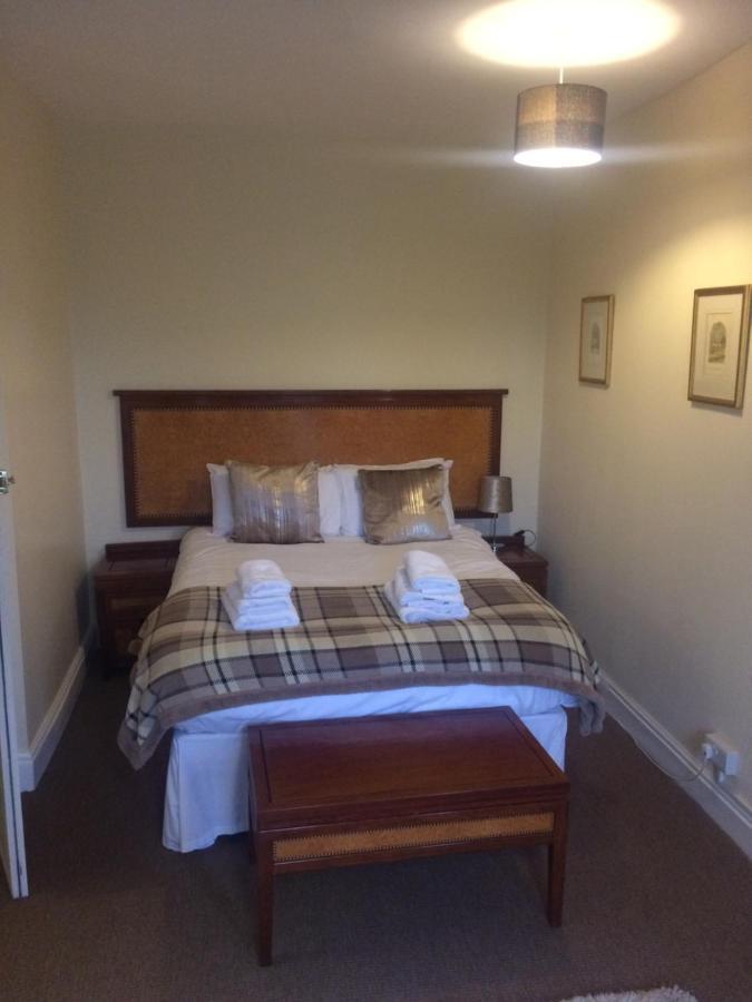 Llansantffraid-ym-Mechain The Lion Hotel المظهر الخارجي الصورة