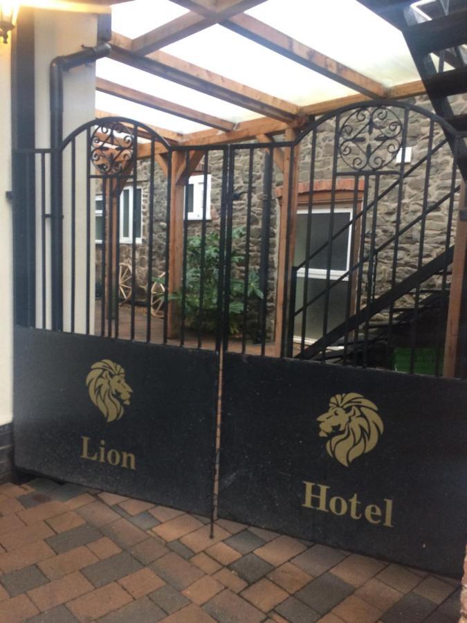 Llansantffraid-ym-Mechain The Lion Hotel المظهر الخارجي الصورة